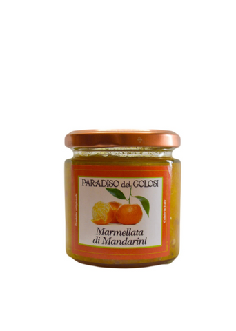 jar of mandarine marmalade