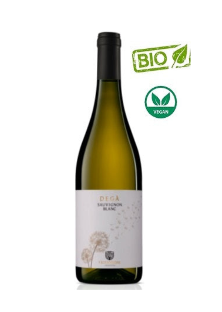 Bottle of organic vegan sauvignon blanc