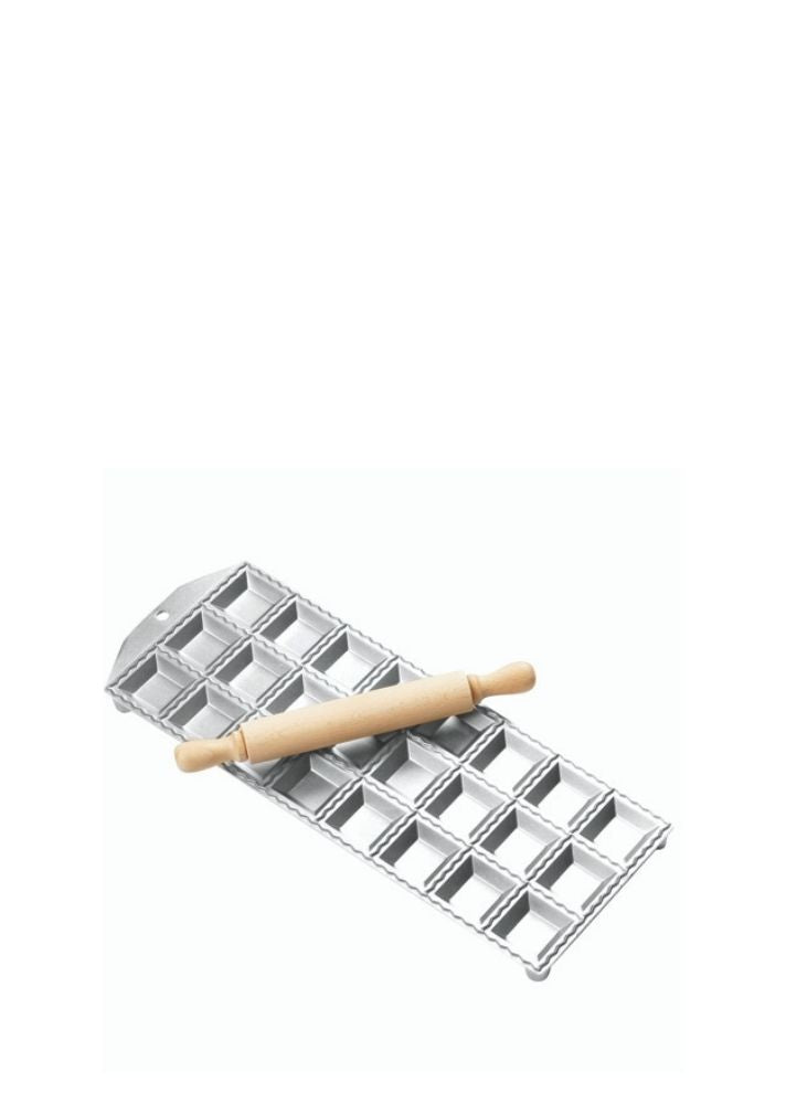Large-square-ravioli-tray-with-rolling-pin