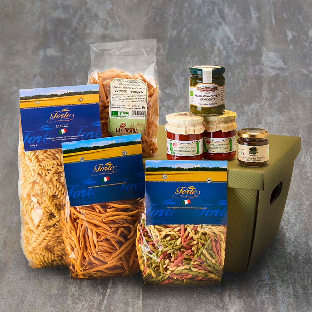Vorrei Italian Pasta passion hamper with pasta and sauces